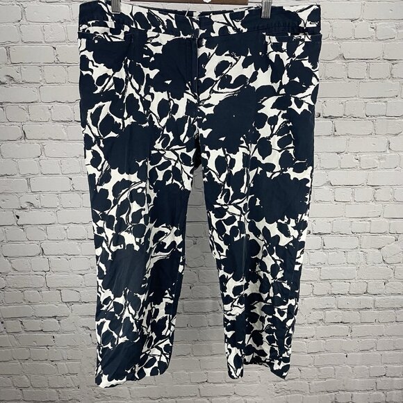 Lafayette 148 Blue White Floral Lightweight Crop Capri Pants Size 16 (38x23.5) - Picture 1 of 16